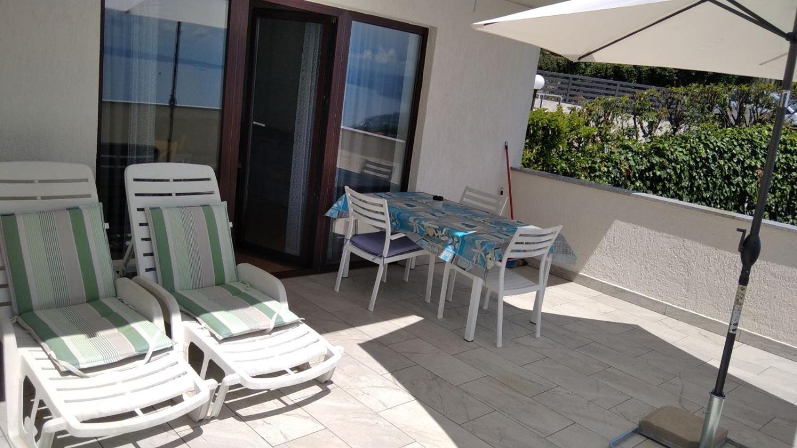 Apartment Miro- 5 Km From Opatija 마툴지 외부 사진
