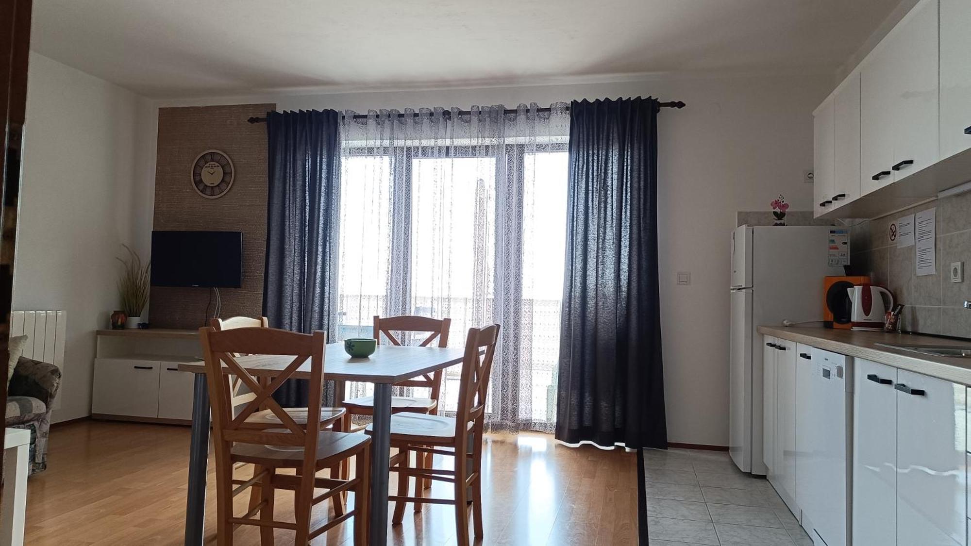 Apartment Miro- 5 Km From Opatija 마툴지 외부 사진