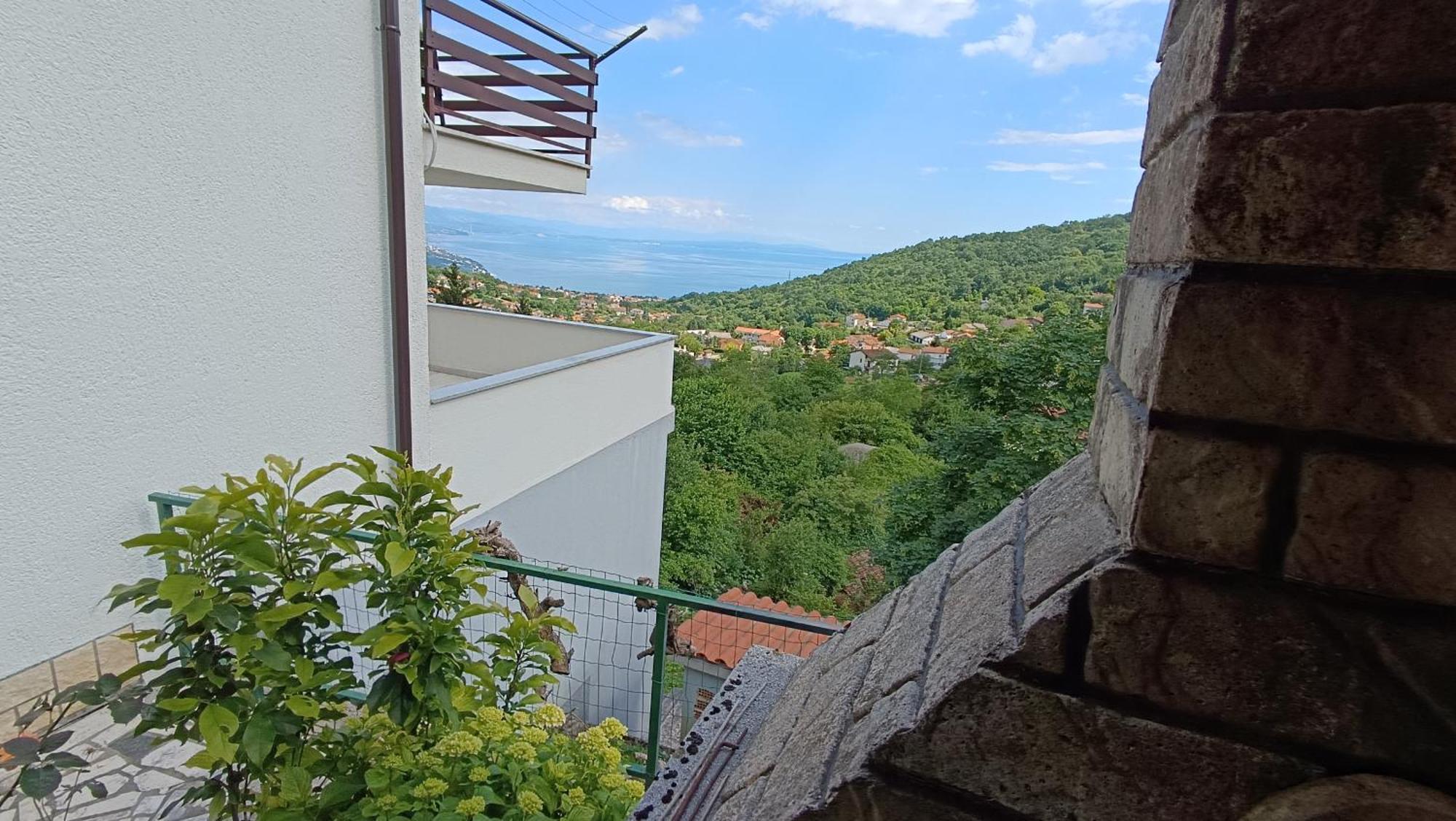 Apartment Miro- 5 Km From Opatija 마툴지 외부 사진